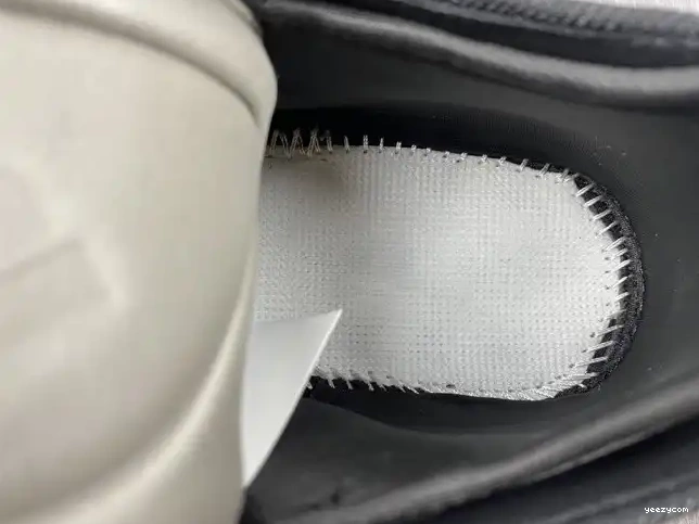 H68031 ADIDAS 400 YEEZY 0513